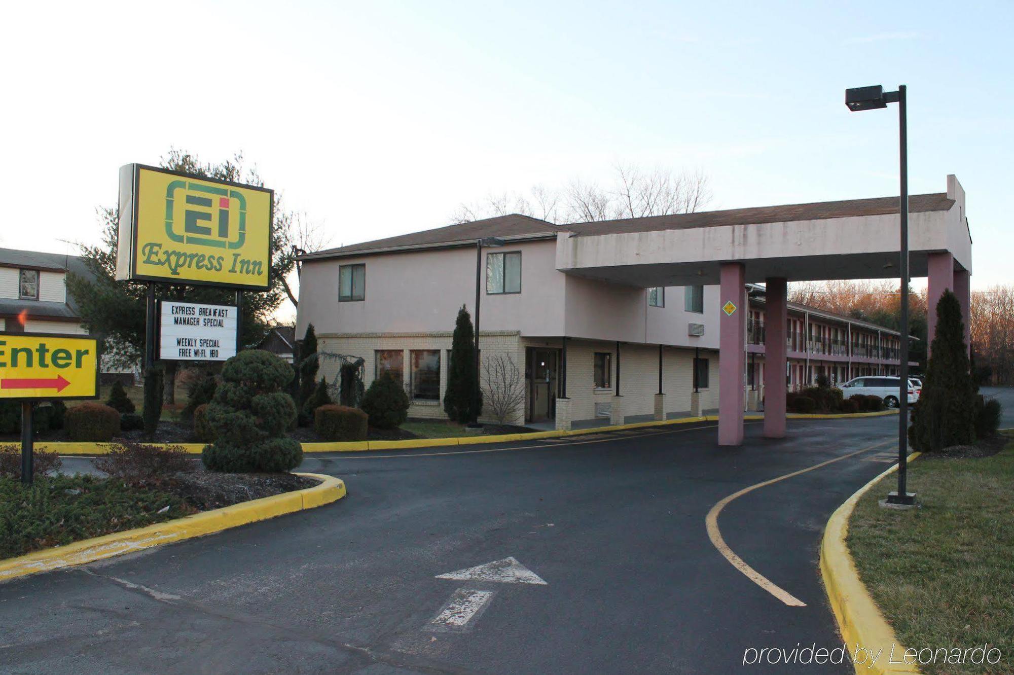 Express Inn - Wall Farmingdale Zewnętrze zdjęcie